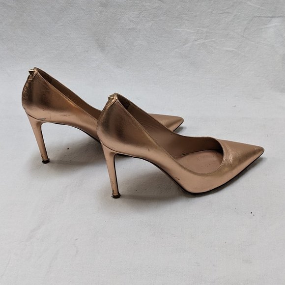 Valentino Metallic Rose Gold Rockstud Leather Pumps Shoes Size 37 US 7 - Picture 3 of 9